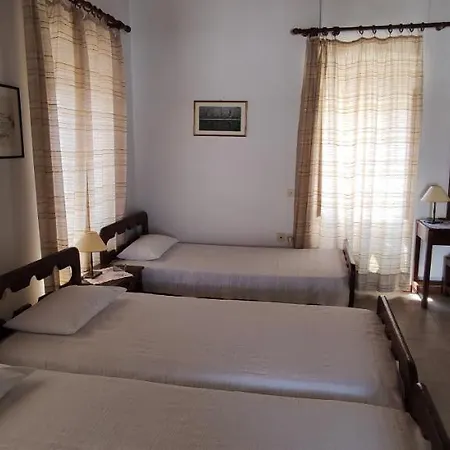 Porphyra Potamos (Kythira)