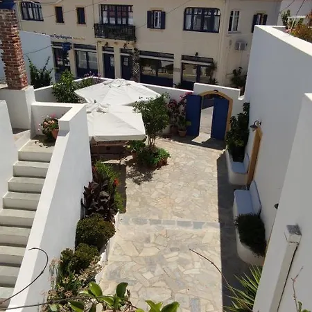 Porphyra Gasthof Potamos (Kythira)